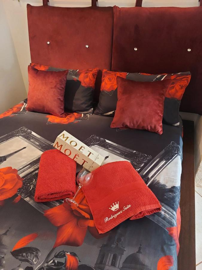 Buze Rodriguez Suite Ostuni Eksteriør billede